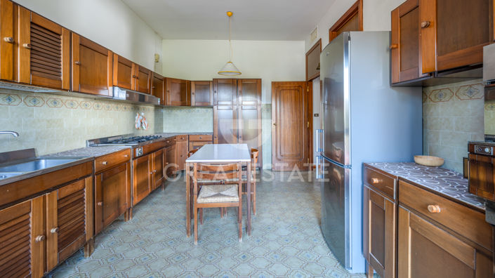 Image No.42-7 Bed Country House for sale