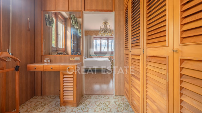 Image No.43-7 Bed Country House for sale