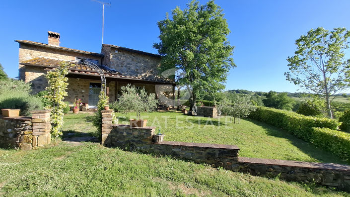 Image No.11-3 Bed Country House for sale