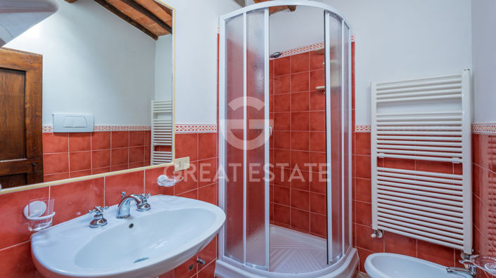 Image No.27-7 Bed Country House for sale