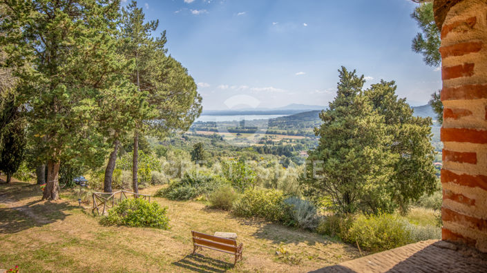 Image No.10-4 Bed Country House for sale