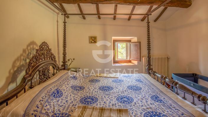 Image No.24-4 Bed Country House for sale