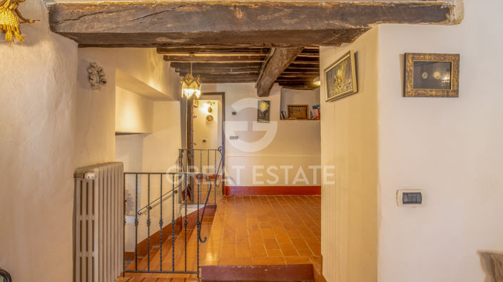 Image No.6-4 Bed Country House for sale