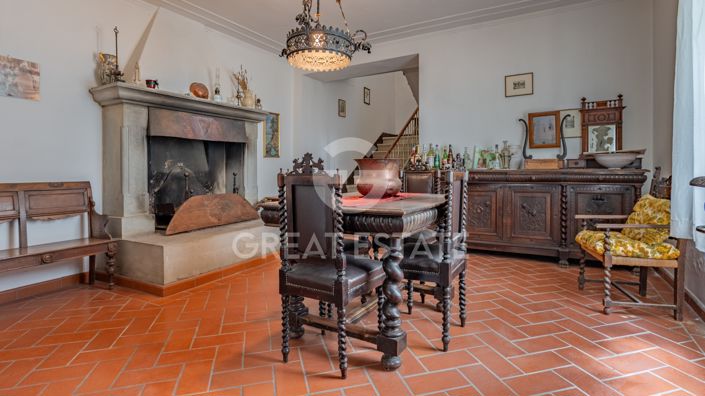 Image No.20-13 Bed Country House for sale