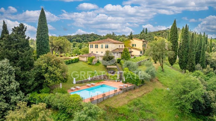 Image No.3-13 Bed Country House for sale
