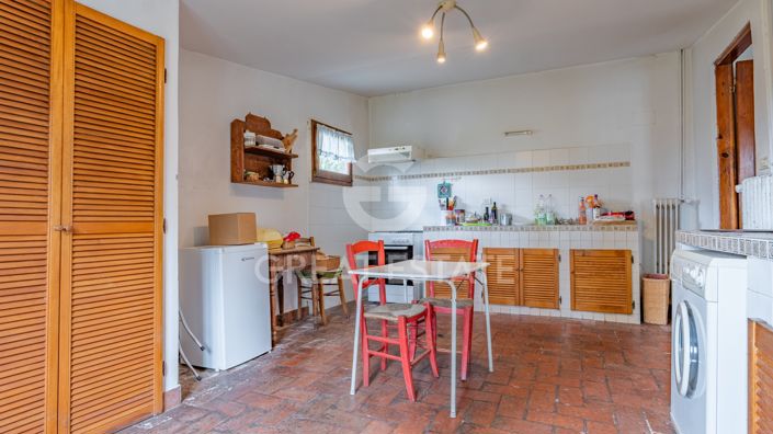 Image No.33-13 Bed Country House for sale