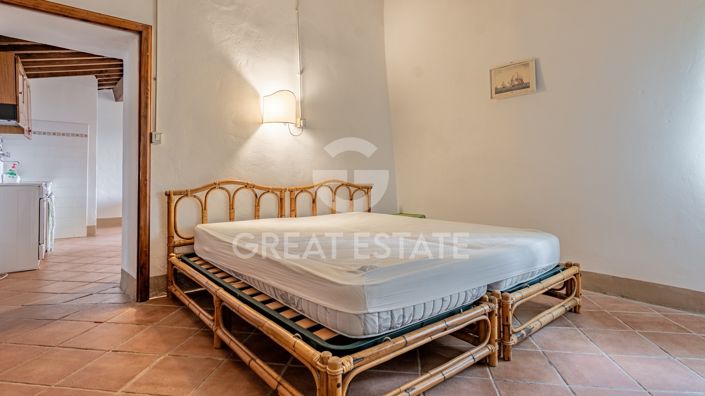 Image No.36-13 Bed Country House for sale