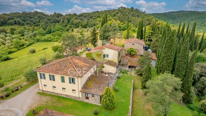 Image No.4-13 Bed Country House for sale