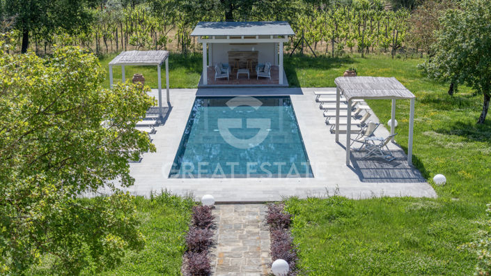 Image No.14-7 Bed Country House for sale