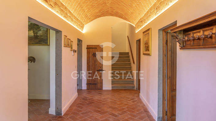 Image No.22-7 Bed Country House for sale