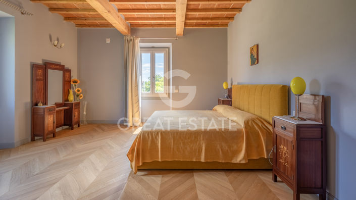 Image No.32-7 Bed Country House for sale