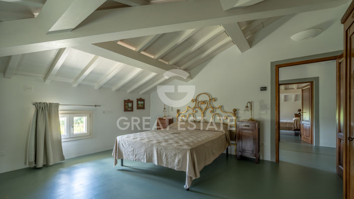 Image No.41-7 Bed Country House for sale