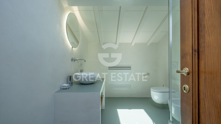 Image No.46-7 Bed Country House for sale