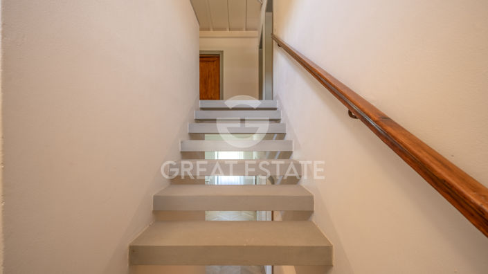 Image No.48-7 Bed Country House for sale