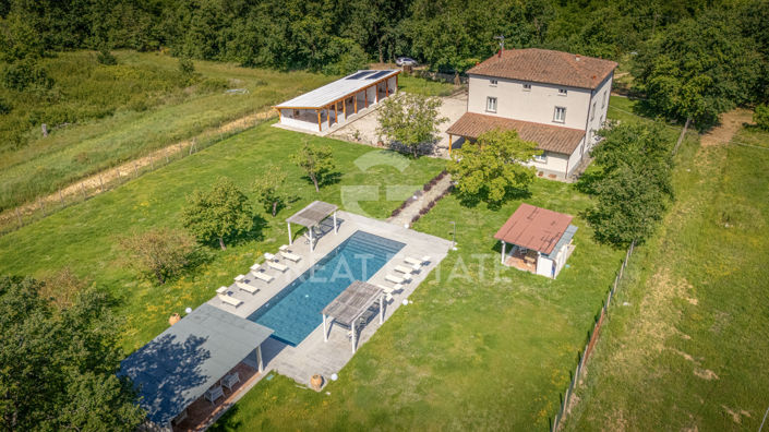 Image No.9-7 Bed Country House for sale
