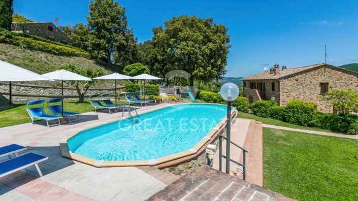 Image No.20-10 Bed Country House for sale
