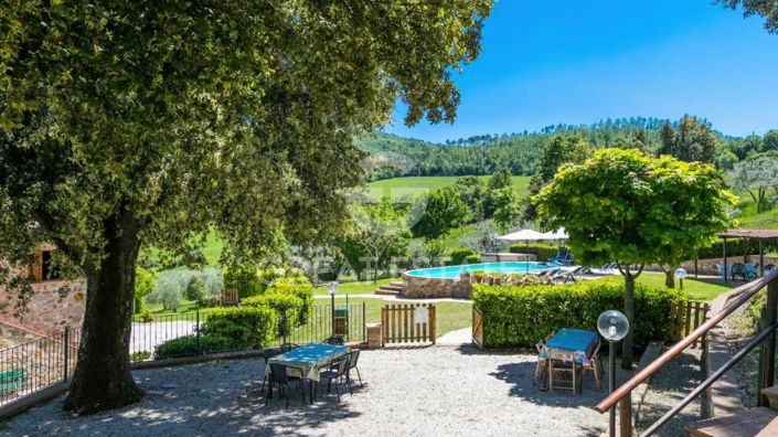 Image No.22-10 Bed Country House for sale