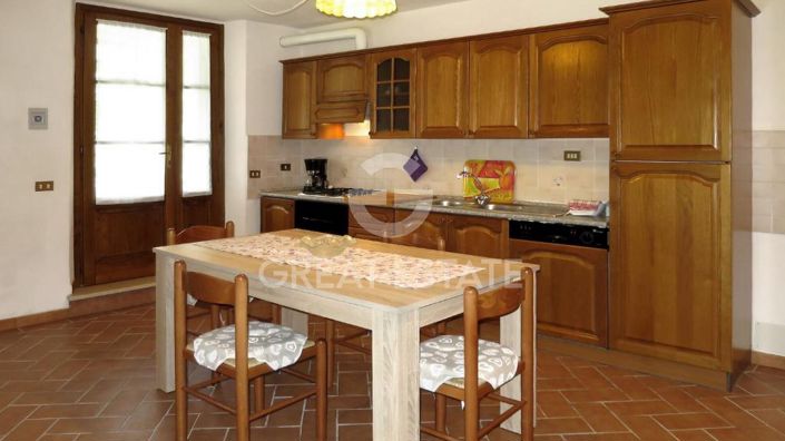 Image No.30-10 Bed Country House for sale