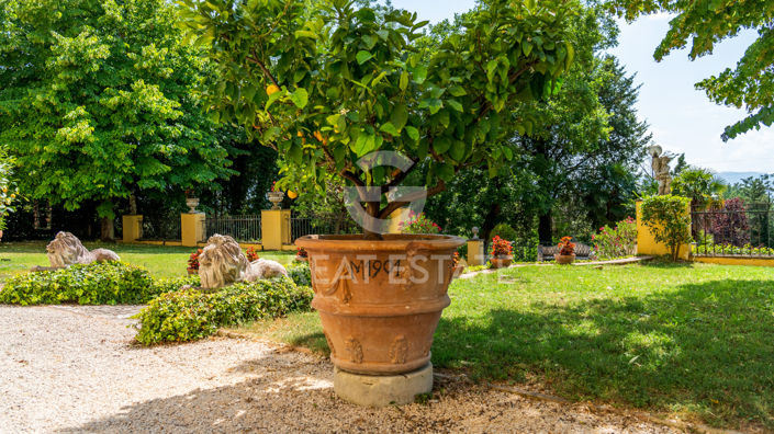 Image No.30-5 Bed Villa for sale