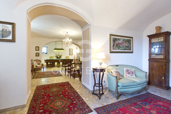 Image No.44-5 Bed Villa for sale