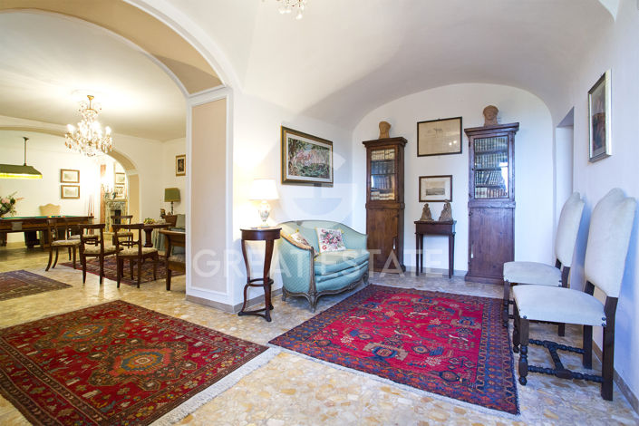 Image No.45-5 Bed Villa for sale