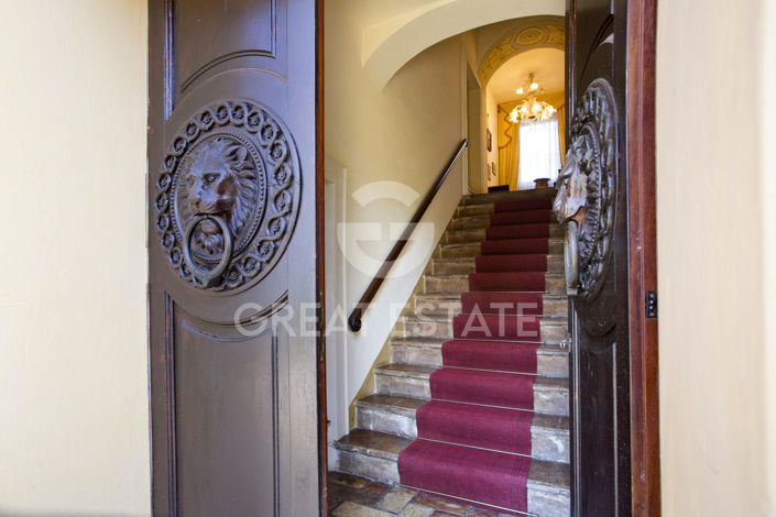 Image No.56-5 Bed Villa for sale
