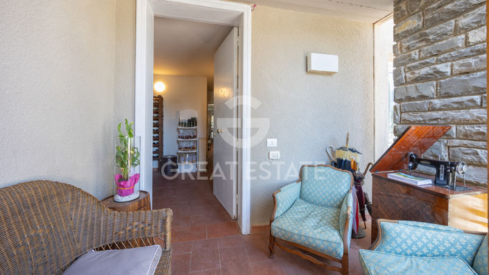 Image No.39-10 Bed Country House for sale