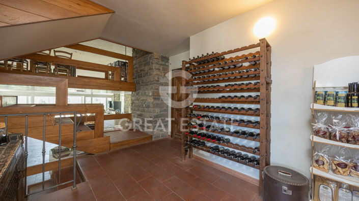 Image No.40-10 Bed Country House for sale
