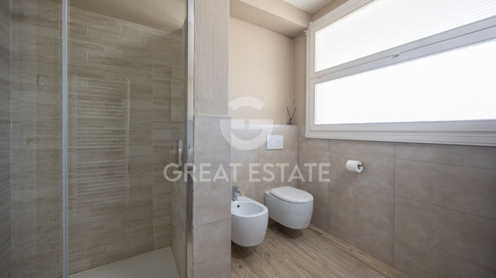 Image No.44-10 Bed Country House for sale