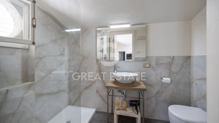 Image No.46-10 Bed Country House for sale