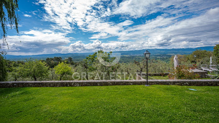 Image No.22-8 Bed Country House for sale