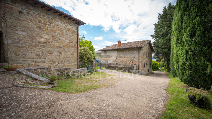 Image No.24-8 Bed Country House for sale