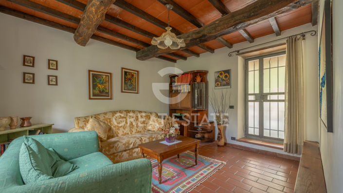 Image No.41-8 Bed Country House for sale