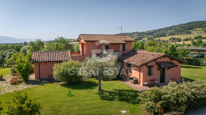 Image No.21-13 Bed Country House for sale