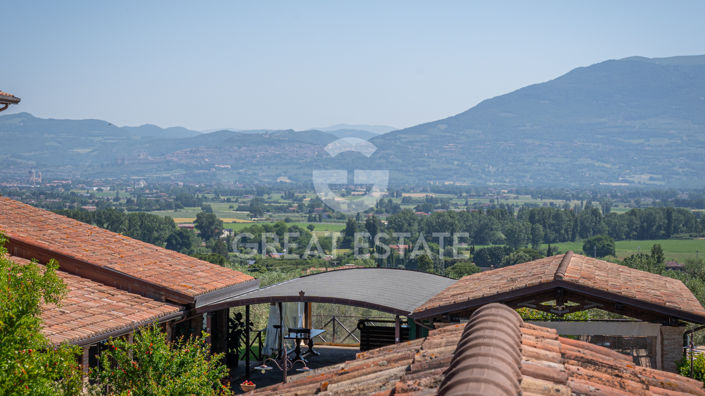 Image No.26-13 Bed Country House for sale
