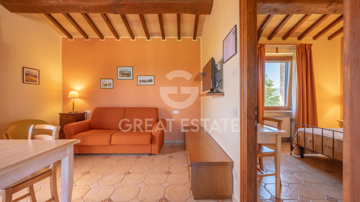 Image No.58-13 Bed Country House for sale