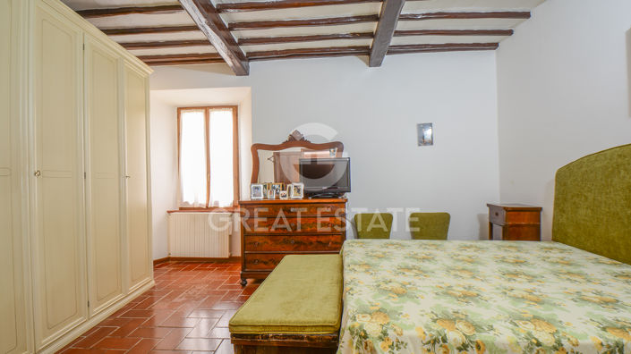 Image No.20-3 Bed Property for sale