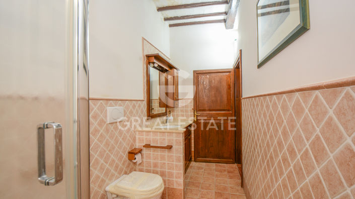 Image No.21-3 Bed Property for sale