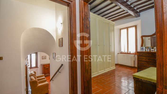 Image No.22-3 Bed Property for sale