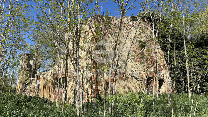Image No.23-Country House for sale