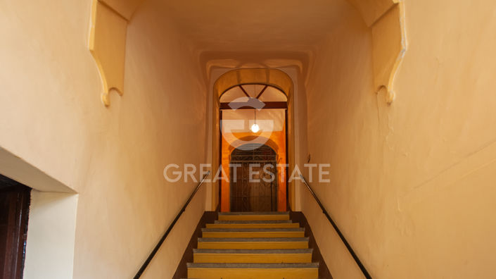 Image No.14-4 Bed Property for sale