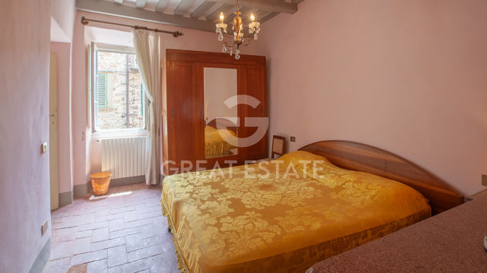 Image No.24-4 Bed Property for sale