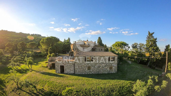 Image No.10-6 Bed Villa for sale