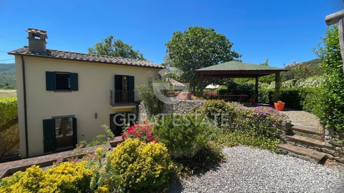 Image No.3-Maison de campagne de 3 chambres à vendre à Cortona