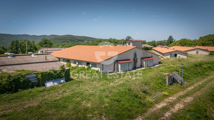Image No.5-Maison de campagne de 3 chambres à vendre à Cannara
