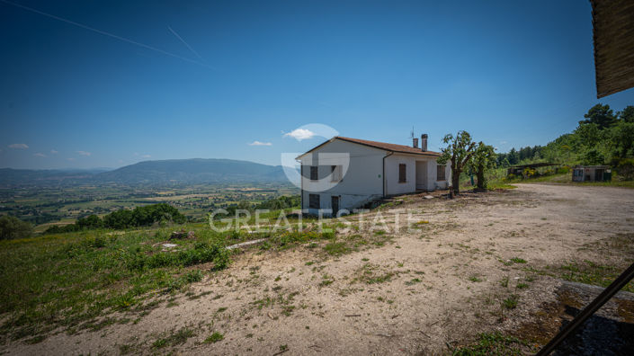 Image No.8-Maison de campagne de 3 chambres à vendre à Cannara