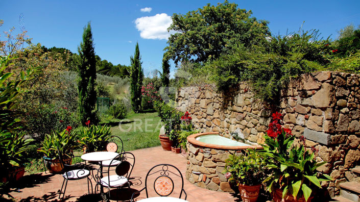 Image No.15-12 Bed Country House for sale
