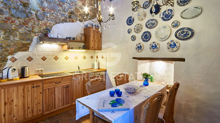 Image No.24-12 Bed Country House for sale