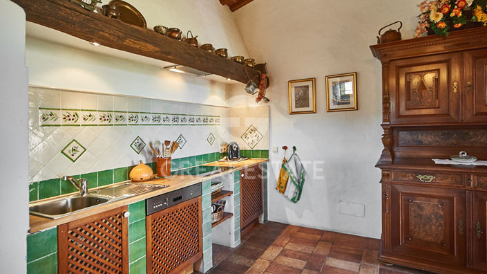 Image No.31-12 Bed Country House for sale
