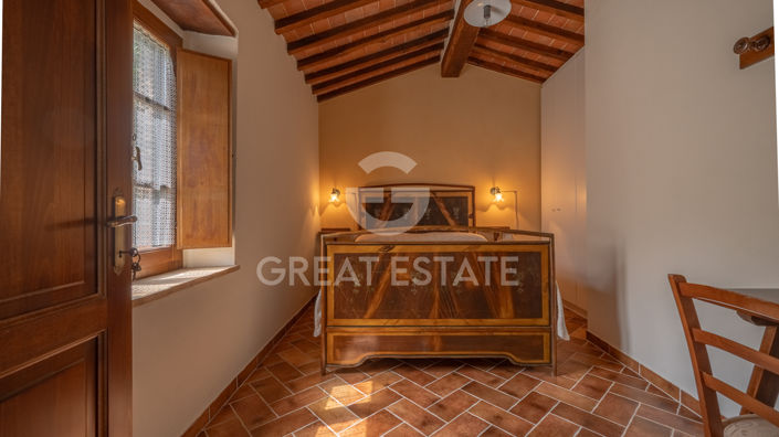 Image No.26-12 Bed Country House for sale